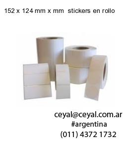 152 x 124 mm x mm  stickers en rollo